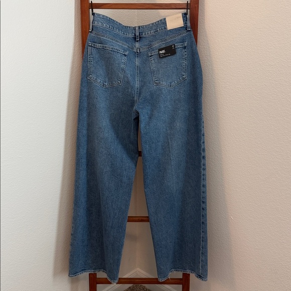 PAIGE Sasha High Rise Wide Leg Relaxed Jeans in Archive Size 33 NWT - Picture 4 of 8